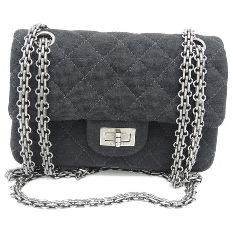 2.55 chanel costo|Chanel mini 2.55 bolso.